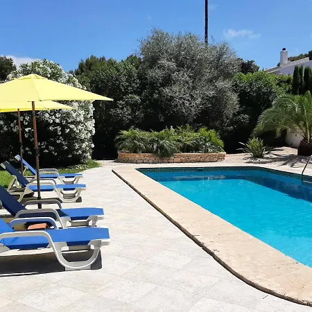 Casa de Férias Alegria With Sole Use Of Private Pool